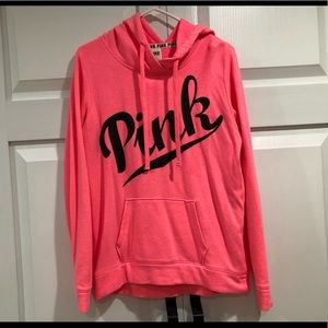 VS pink pull over S